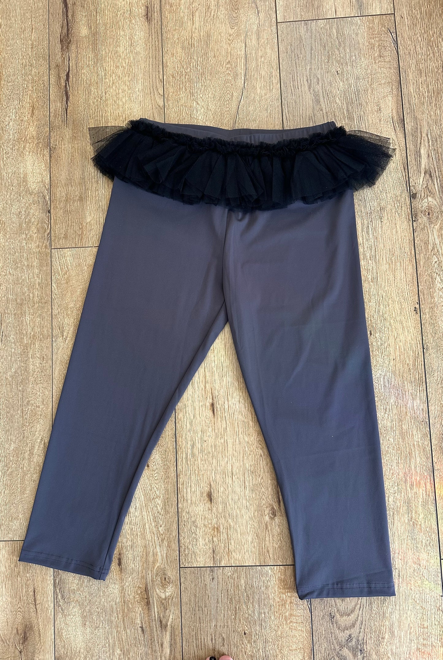 Tina Tutu Capris