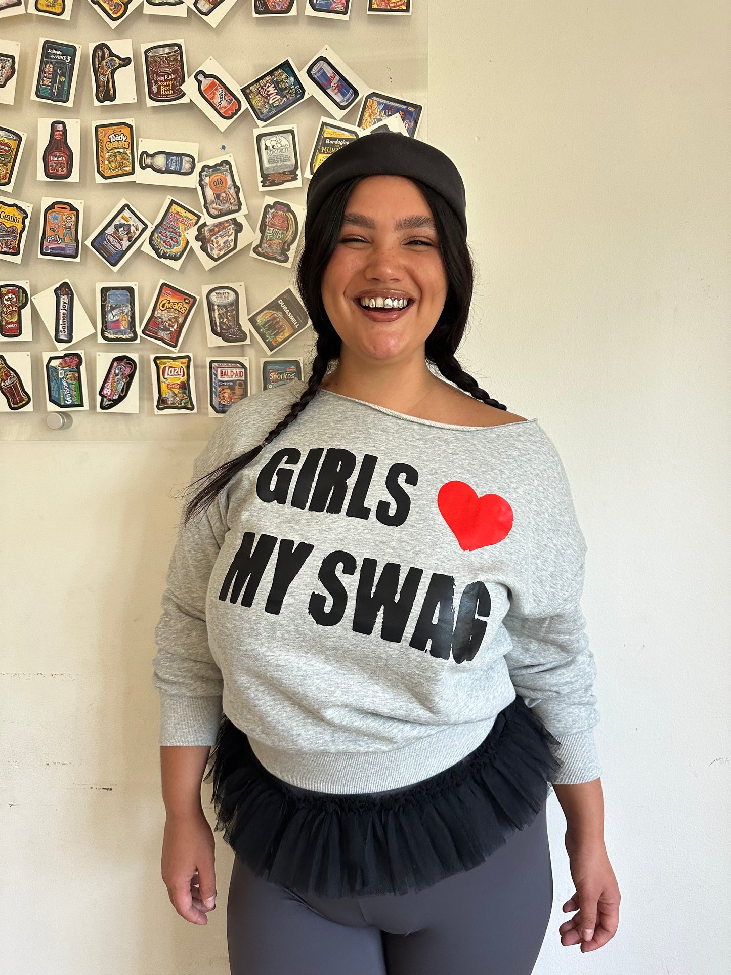 GIRLS <3 MY SWAG SWEATSHIRT