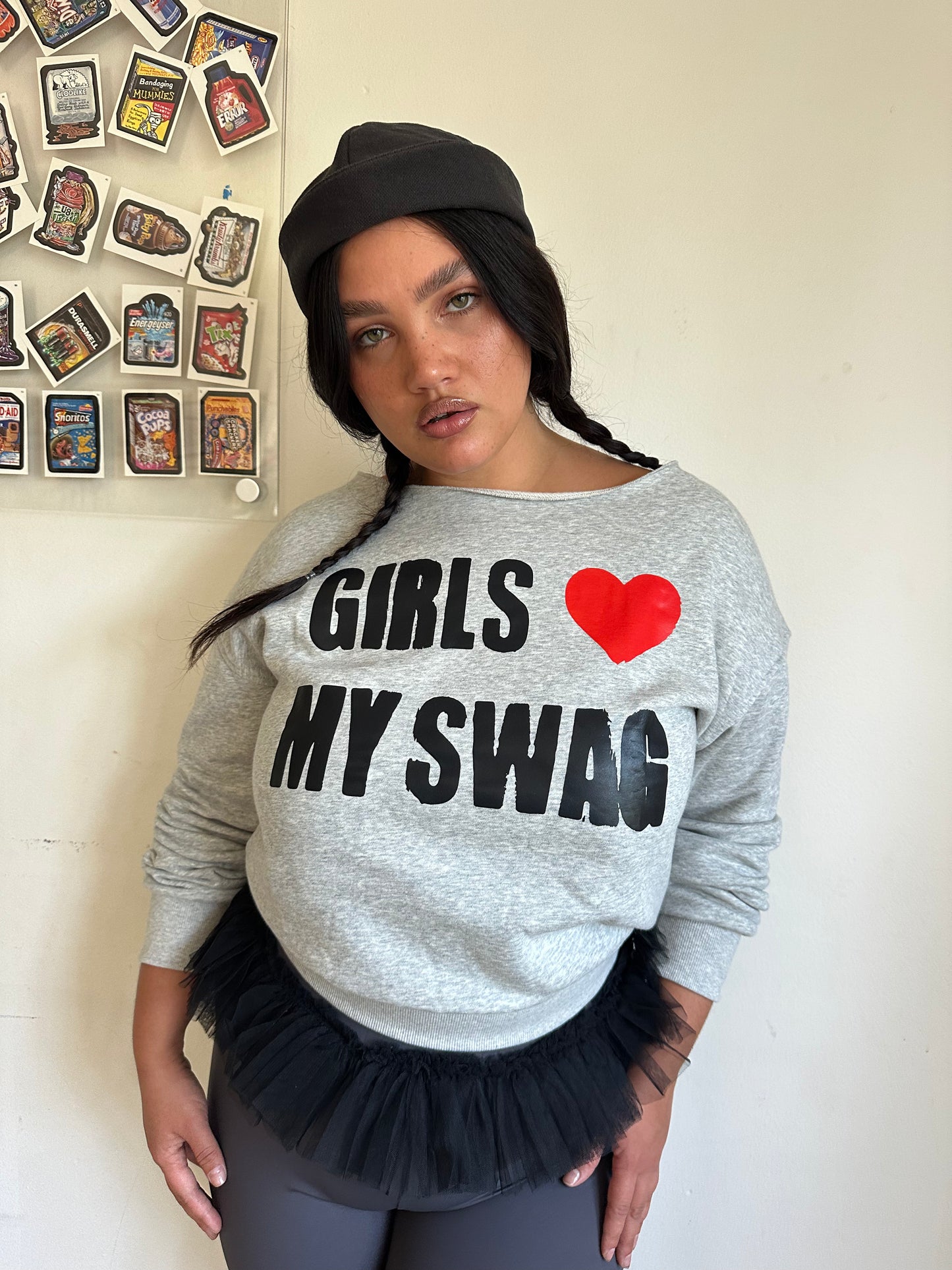 GIRLS <3 MY SWAG SWEATSHIRT