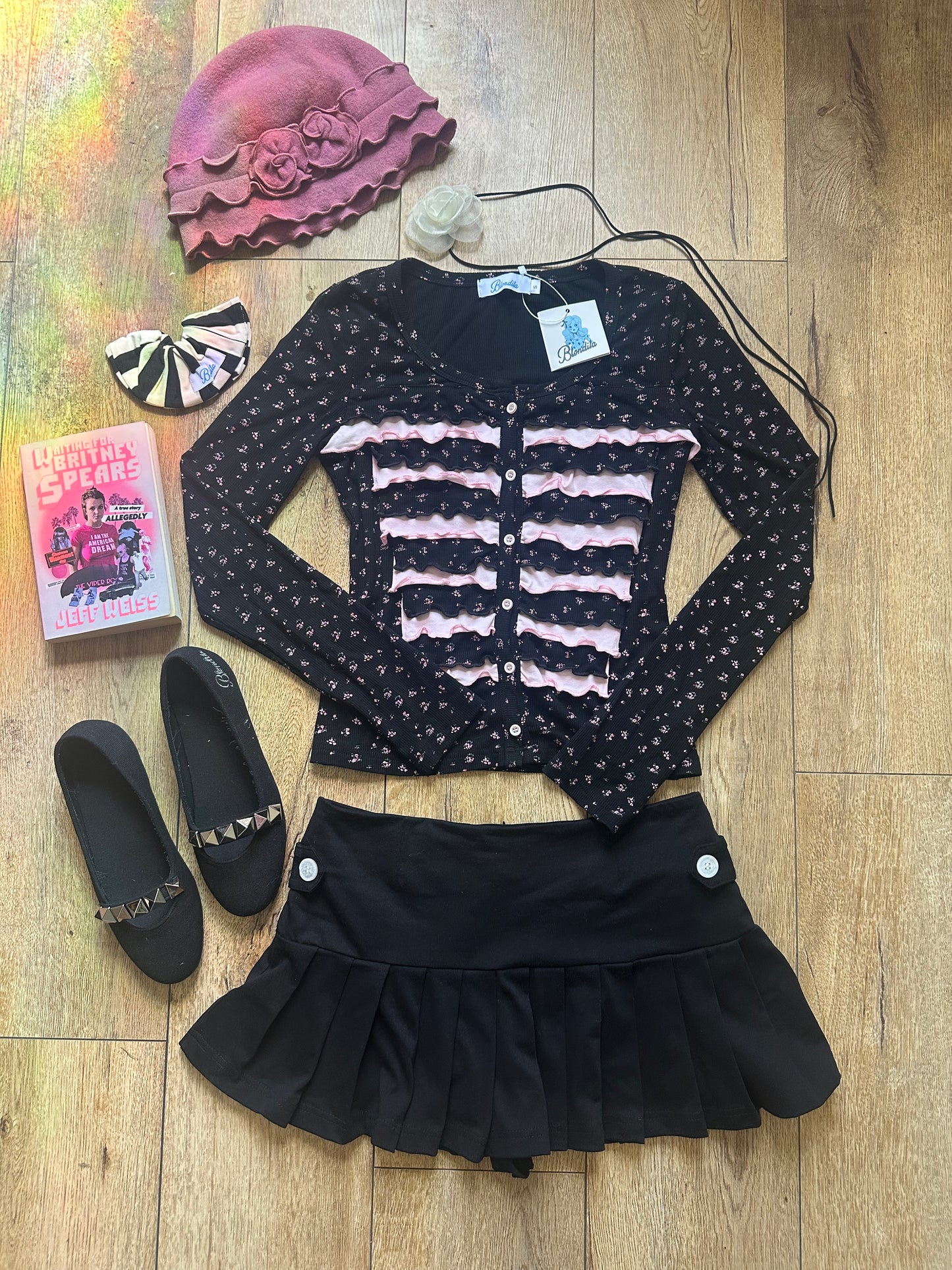 Essential Black Skort