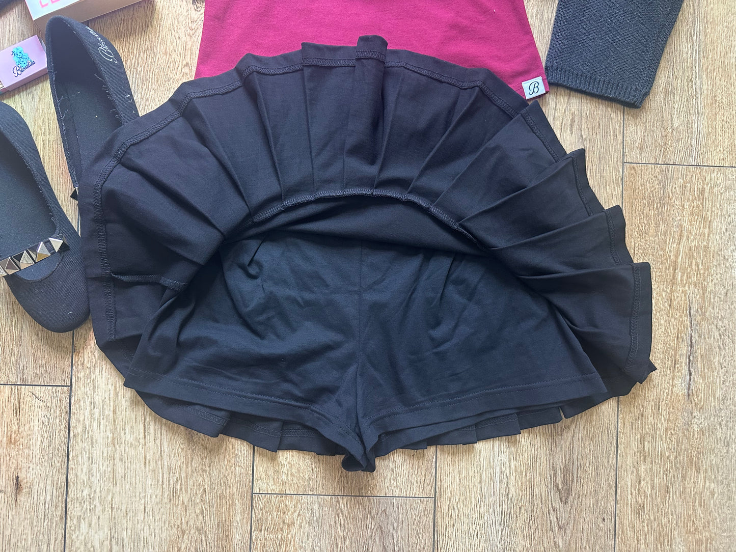 Essential Black Skort