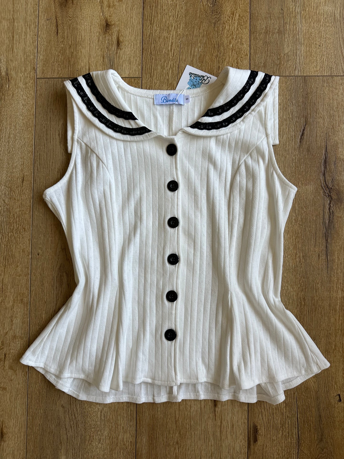 Sunday Sailor Top 1/1