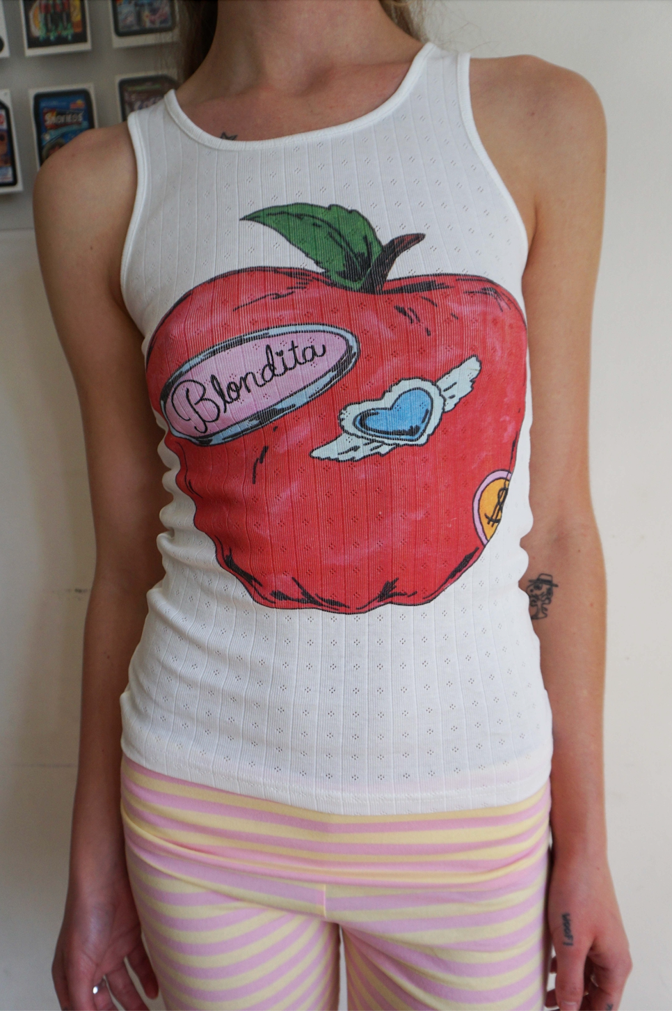 Apple Tank