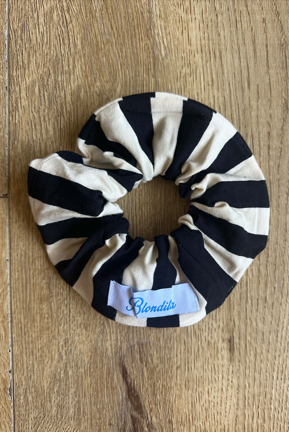 Suzy Stripe Scrunchie